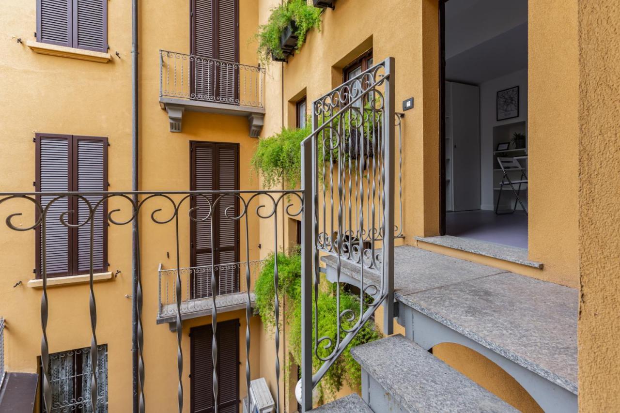 Апартаменти Central Studio Apts Milano-Corso Magenta Екстер'єр фото