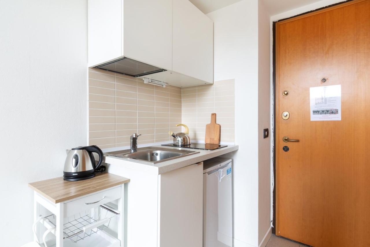 Апартаменти Central Studio Apts Milano-Corso Magenta Екстер'єр фото