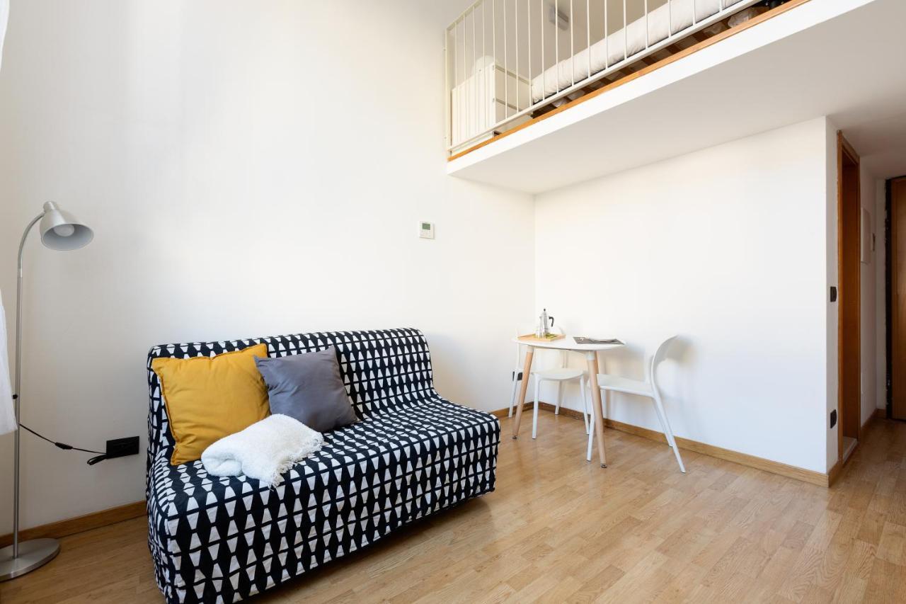 Апартаменти Central Studio Apts Milano-Corso Magenta Екстер'єр фото