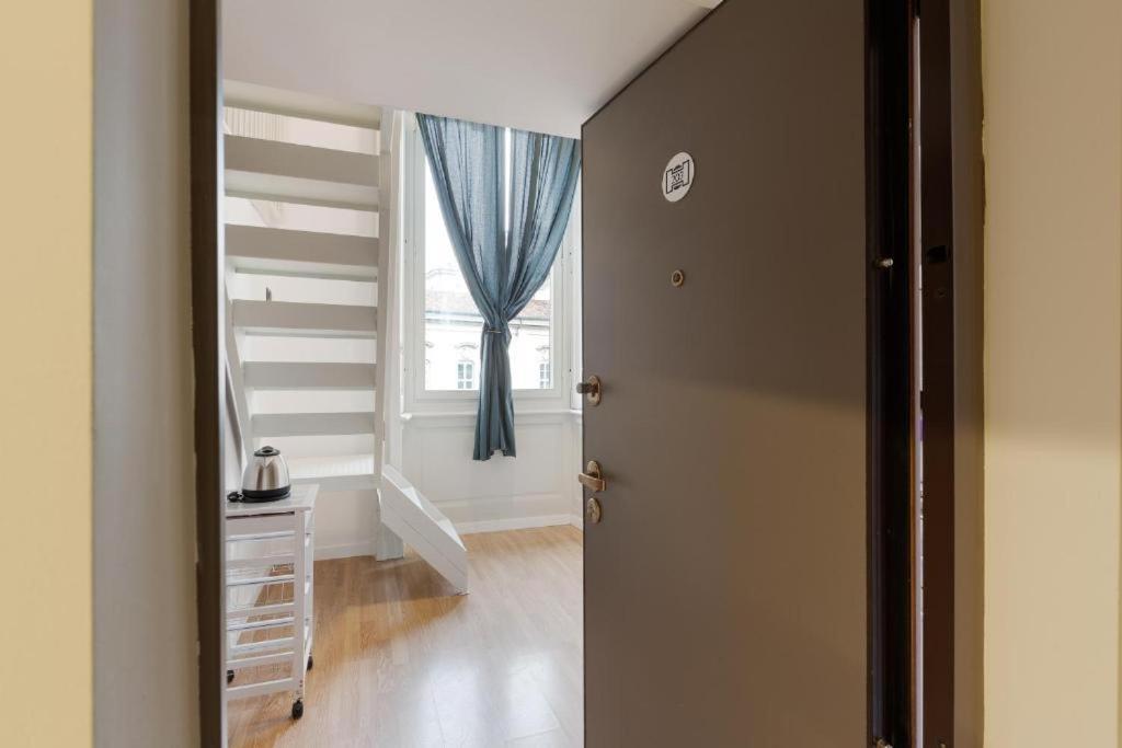 Апартаменти Central Studio Apts Milano-Corso Magenta Екстер'єр фото