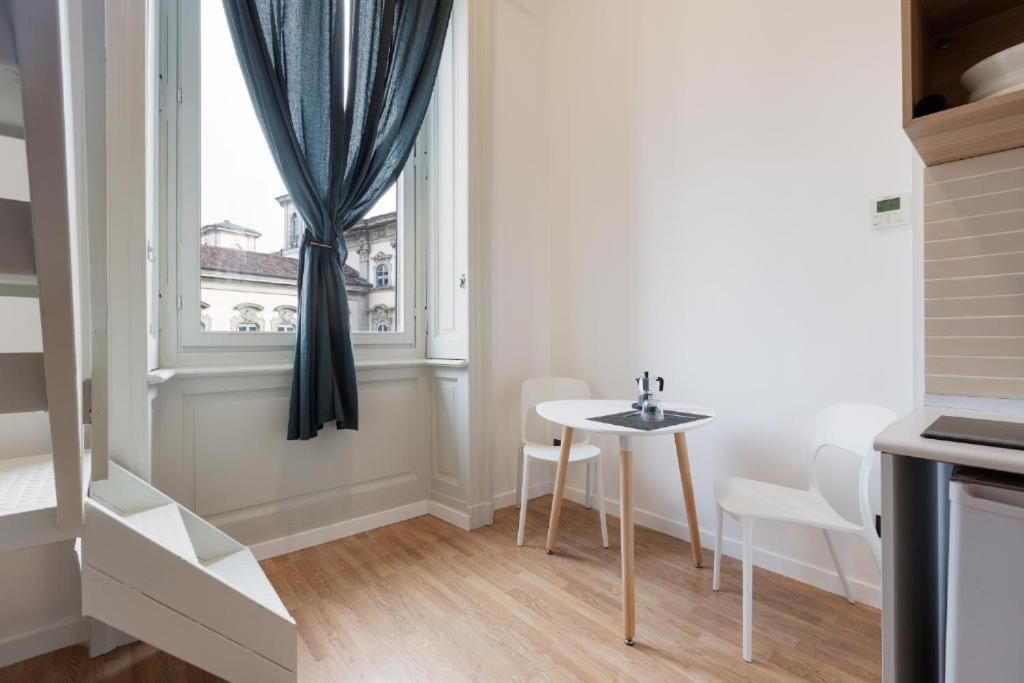 Апартаменти Central Studio Apts Milano-Corso Magenta Екстер'єр фото